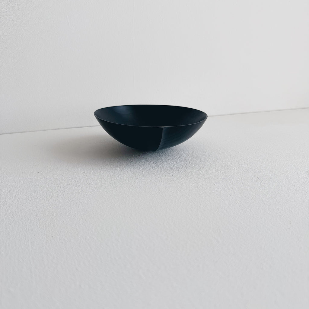 Bowl in ebonised walnut