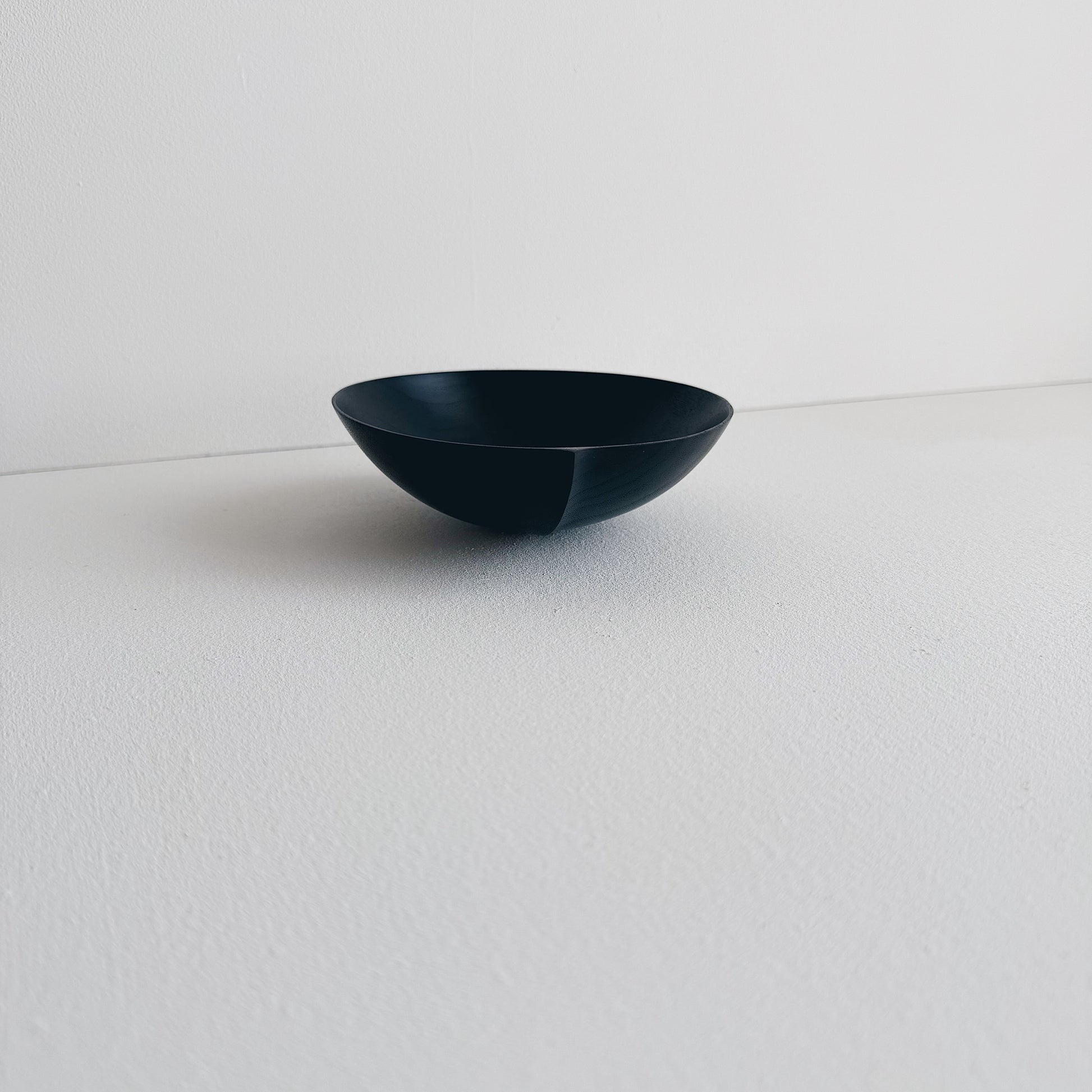 Bowl in ebonised walnut