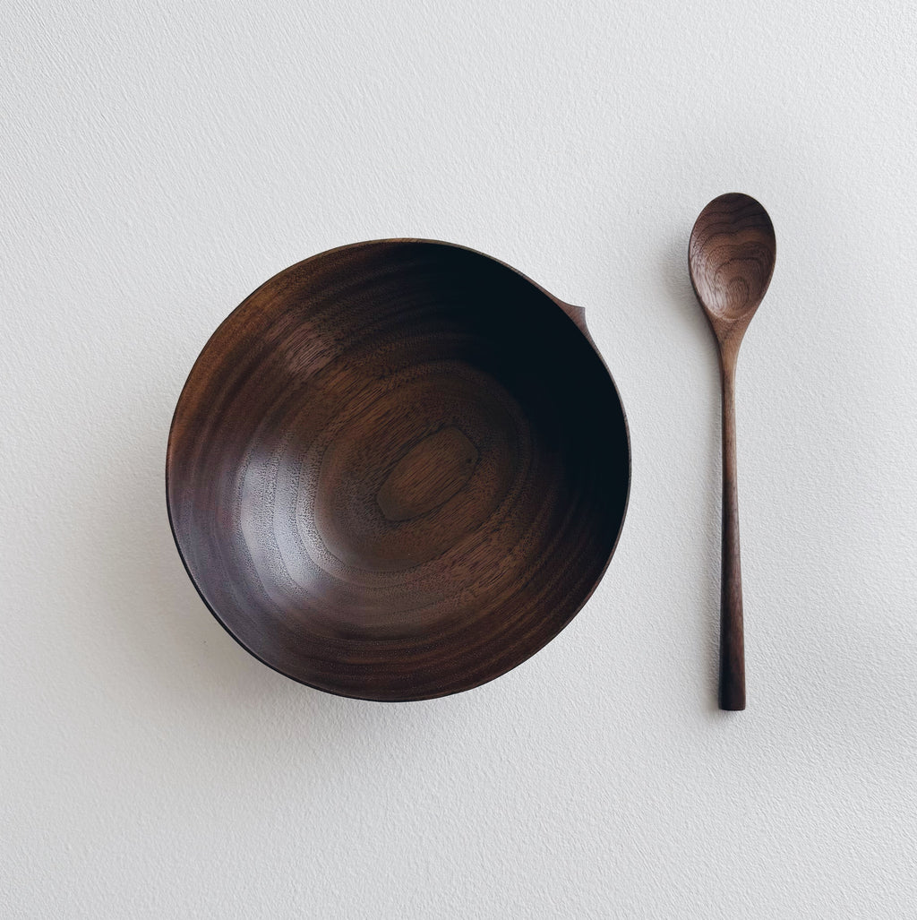 Bowl & spoon set in walnut