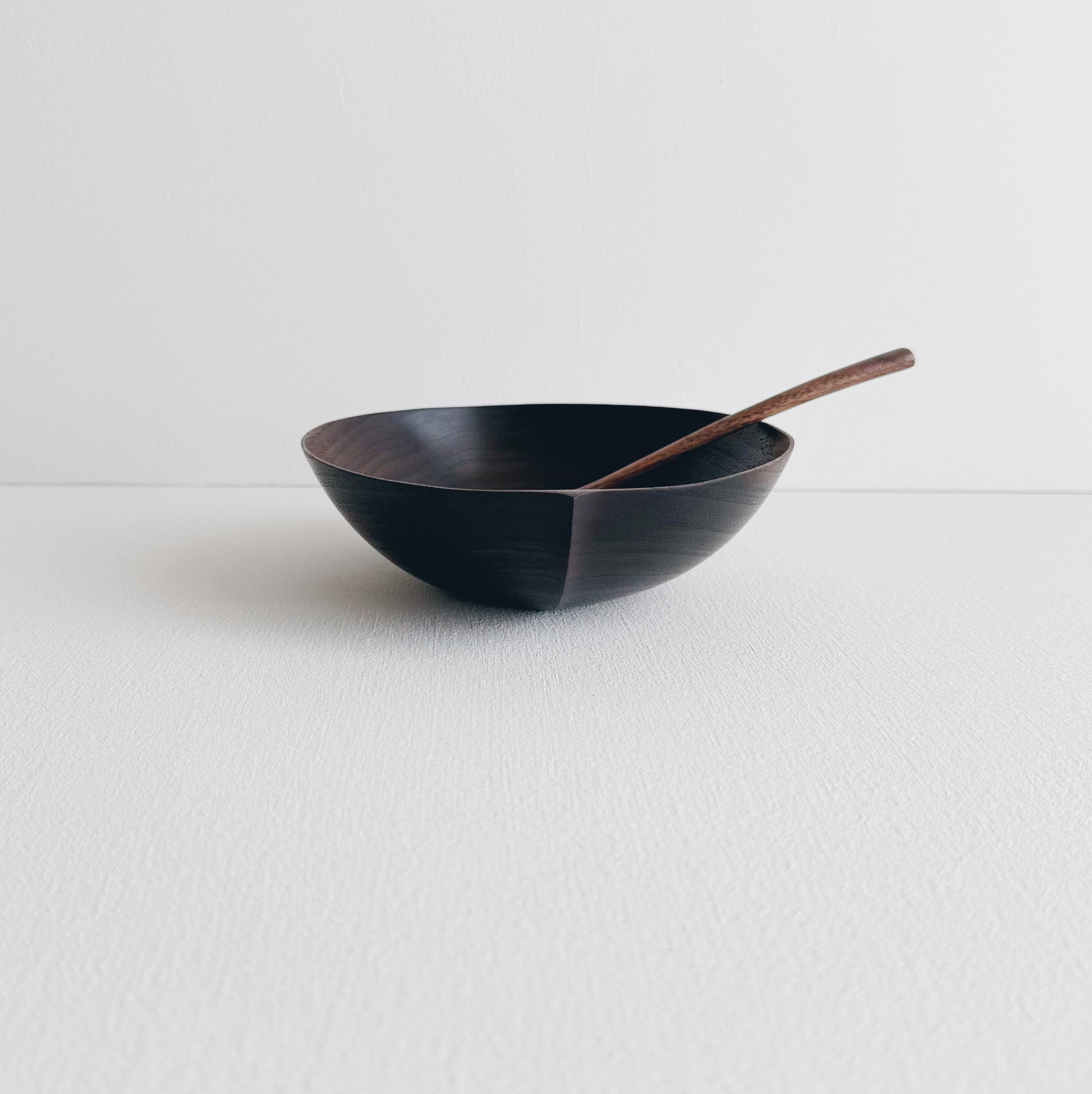Bowl & spoon set in walnut