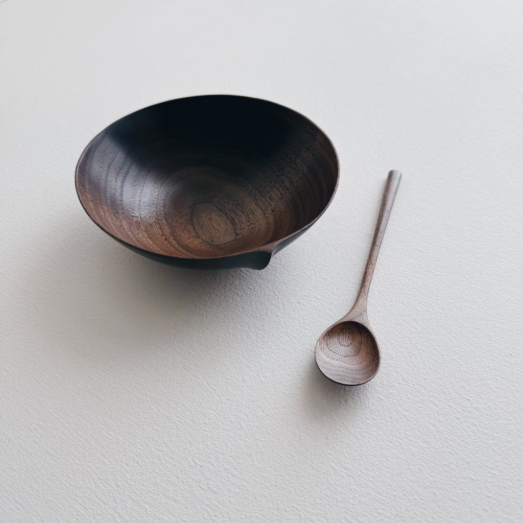 Bowl & spoon set in walnut
