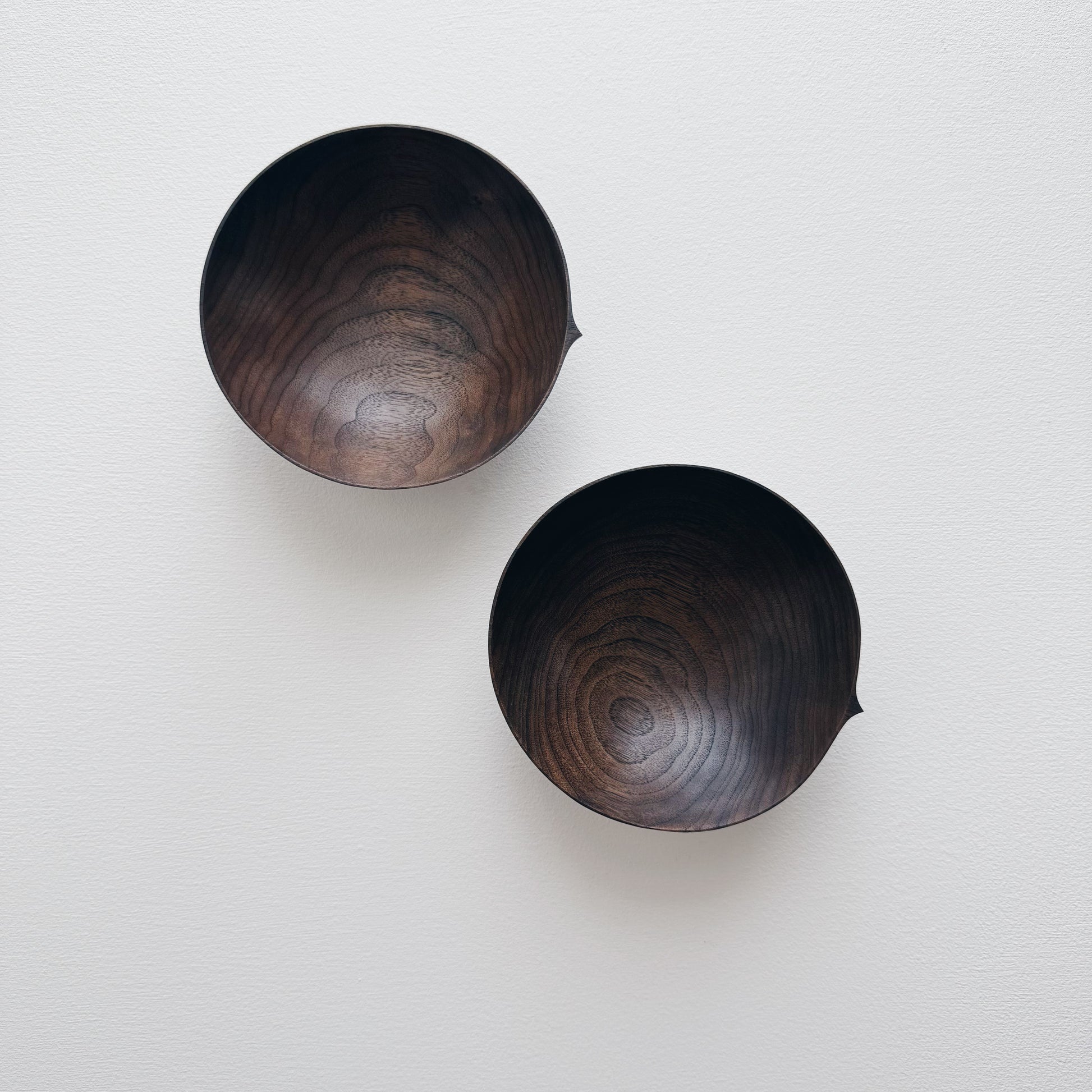 Bowl in vintage black walnut