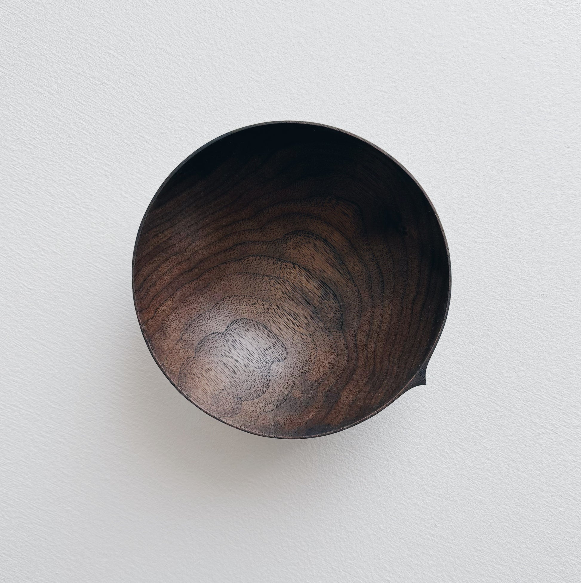 Bowl in vintage black walnut