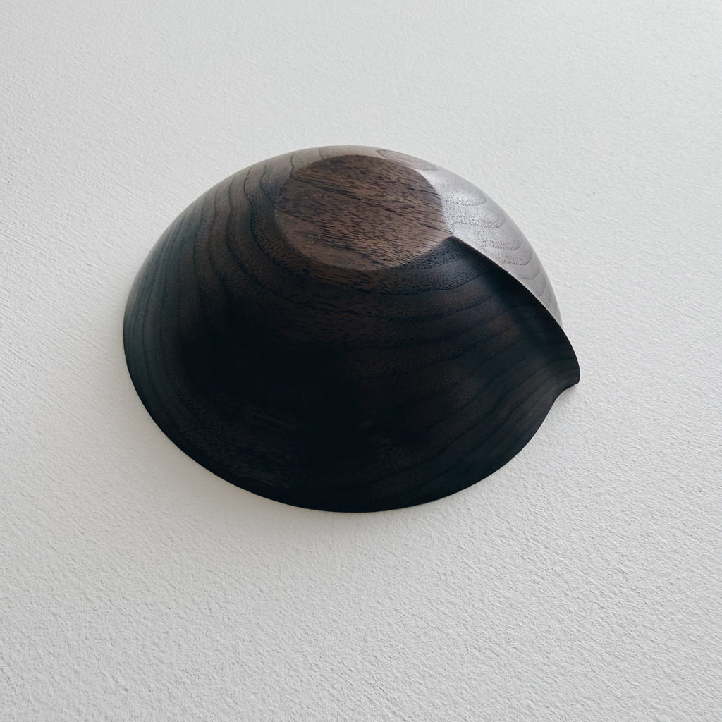 Bowl in vintage black walnut