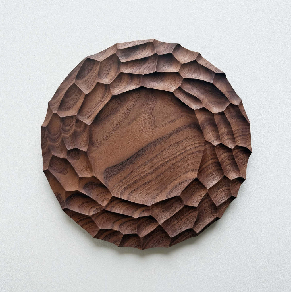 Dunes plate and bowl in walnut on a light background