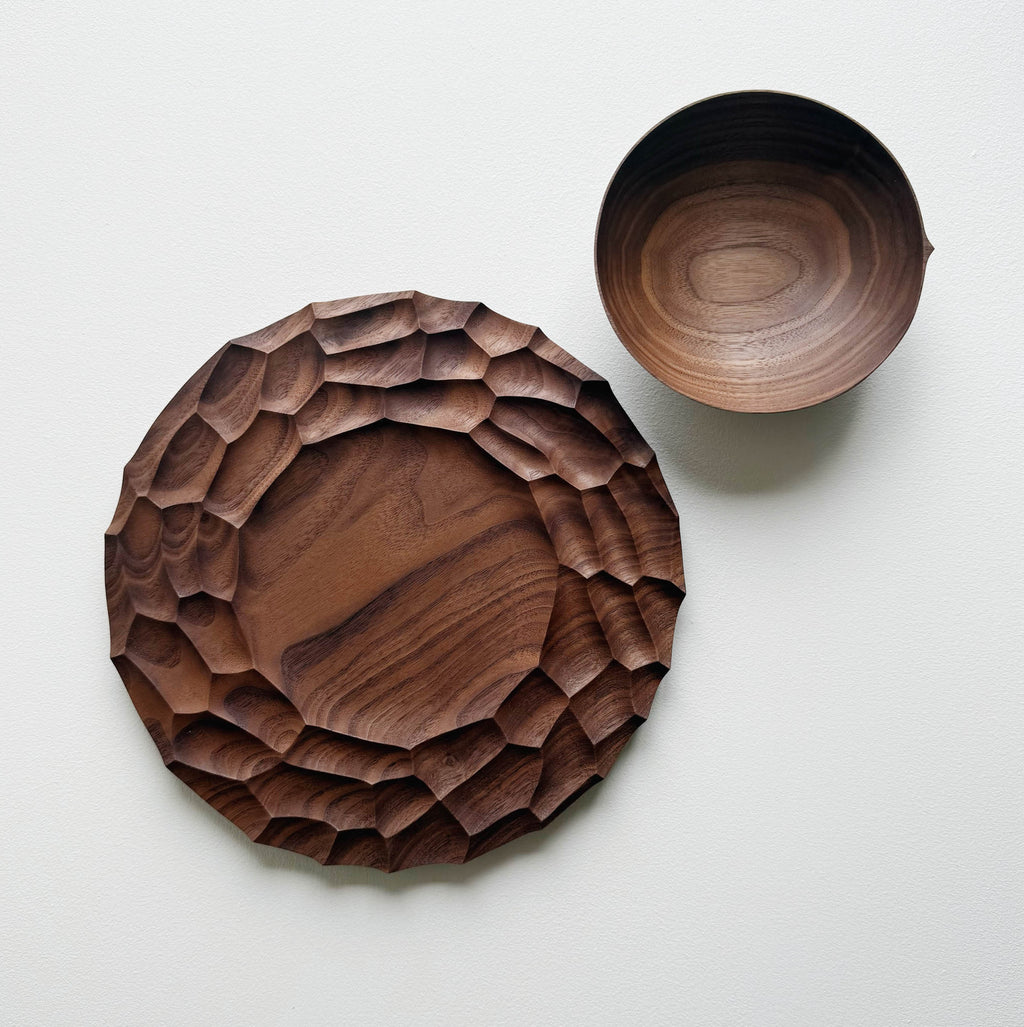 Dunes plate and bowl in walnut on a light background