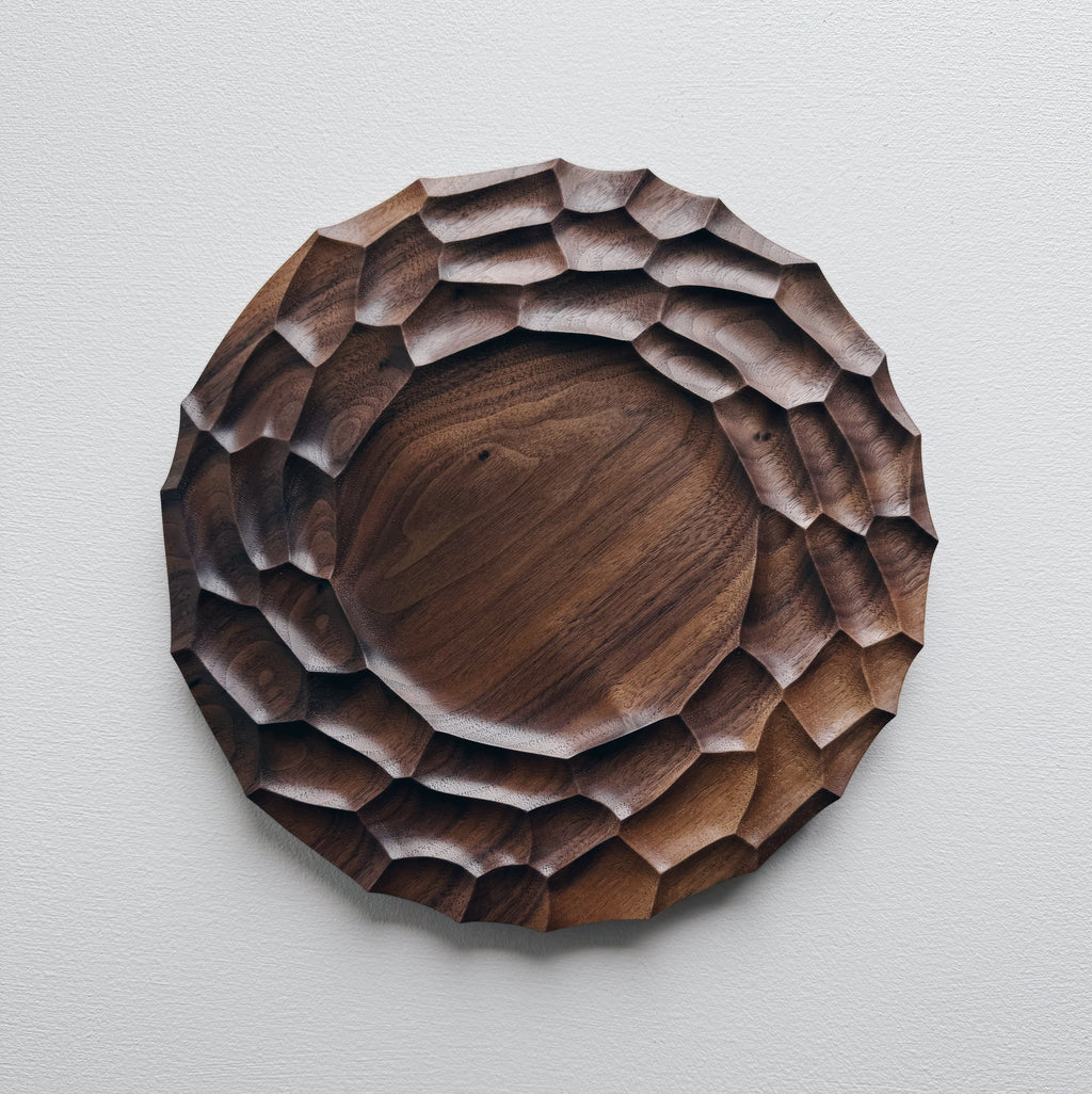 Dunes plate in walnut