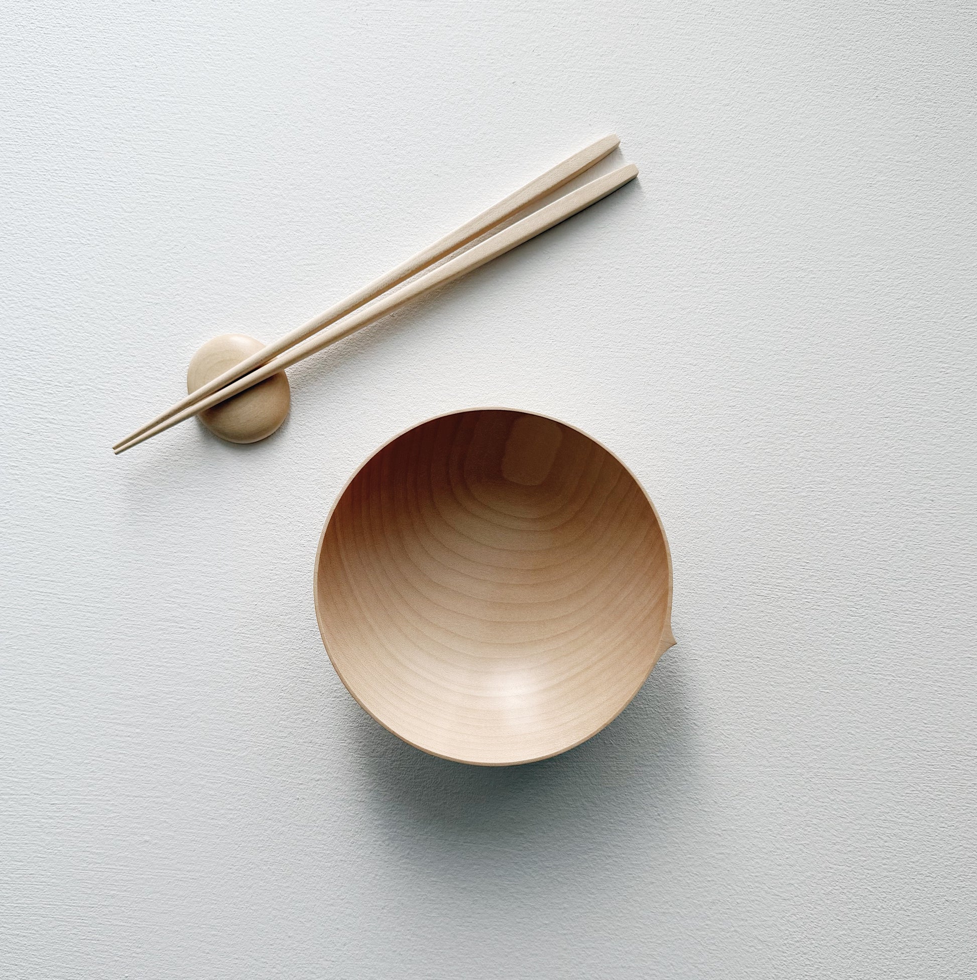Eating bowl & chopsticks in sycamore