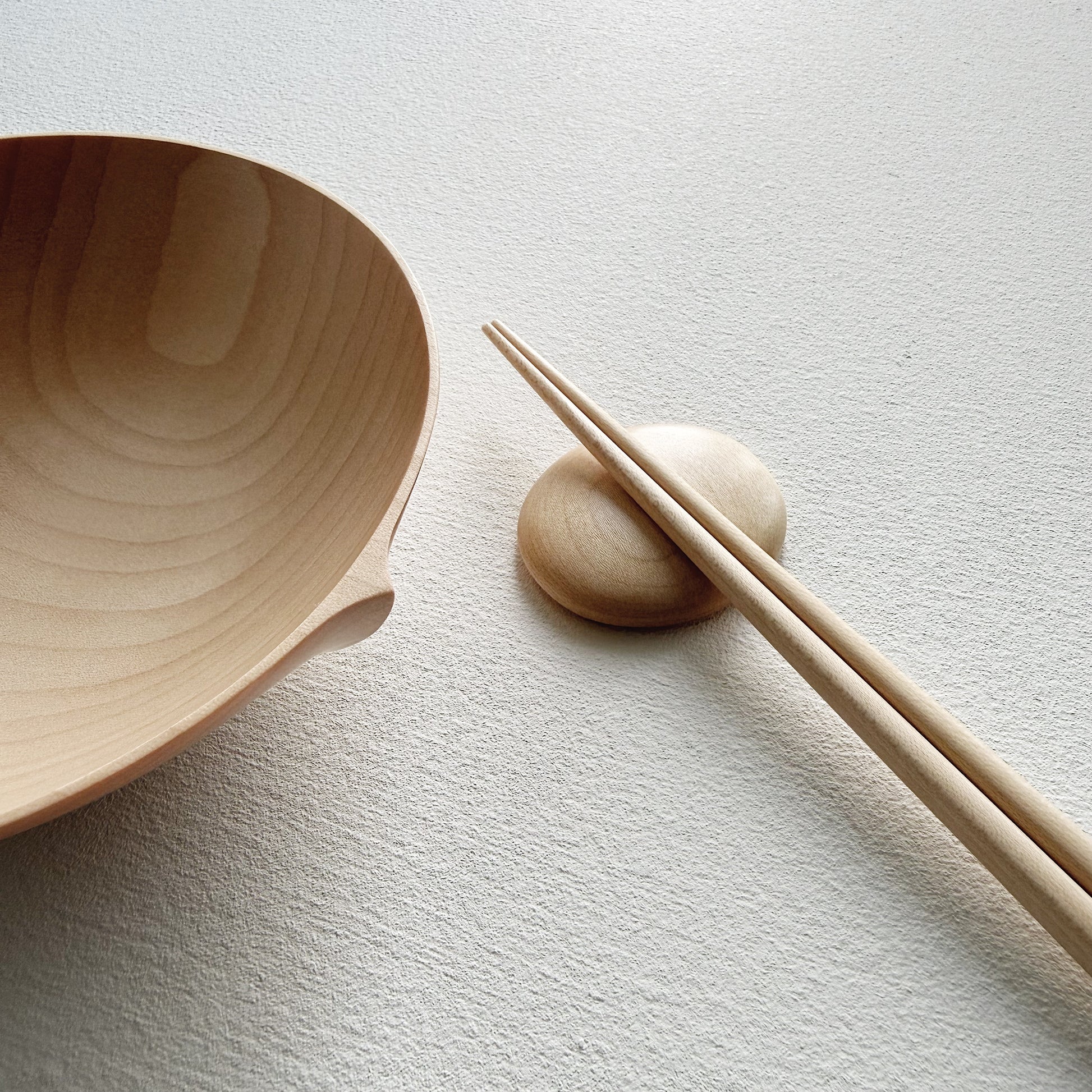 Eating bowl & chopsticks in sycamore