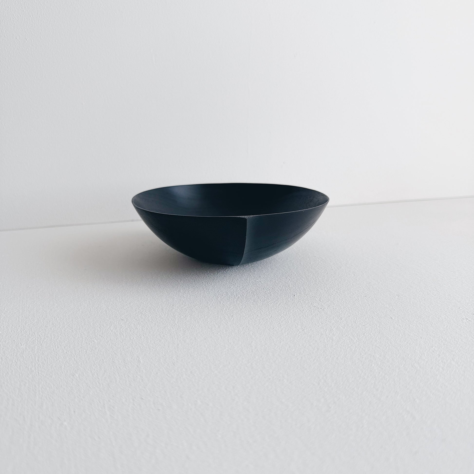 Eating bowl in ebonised walnut