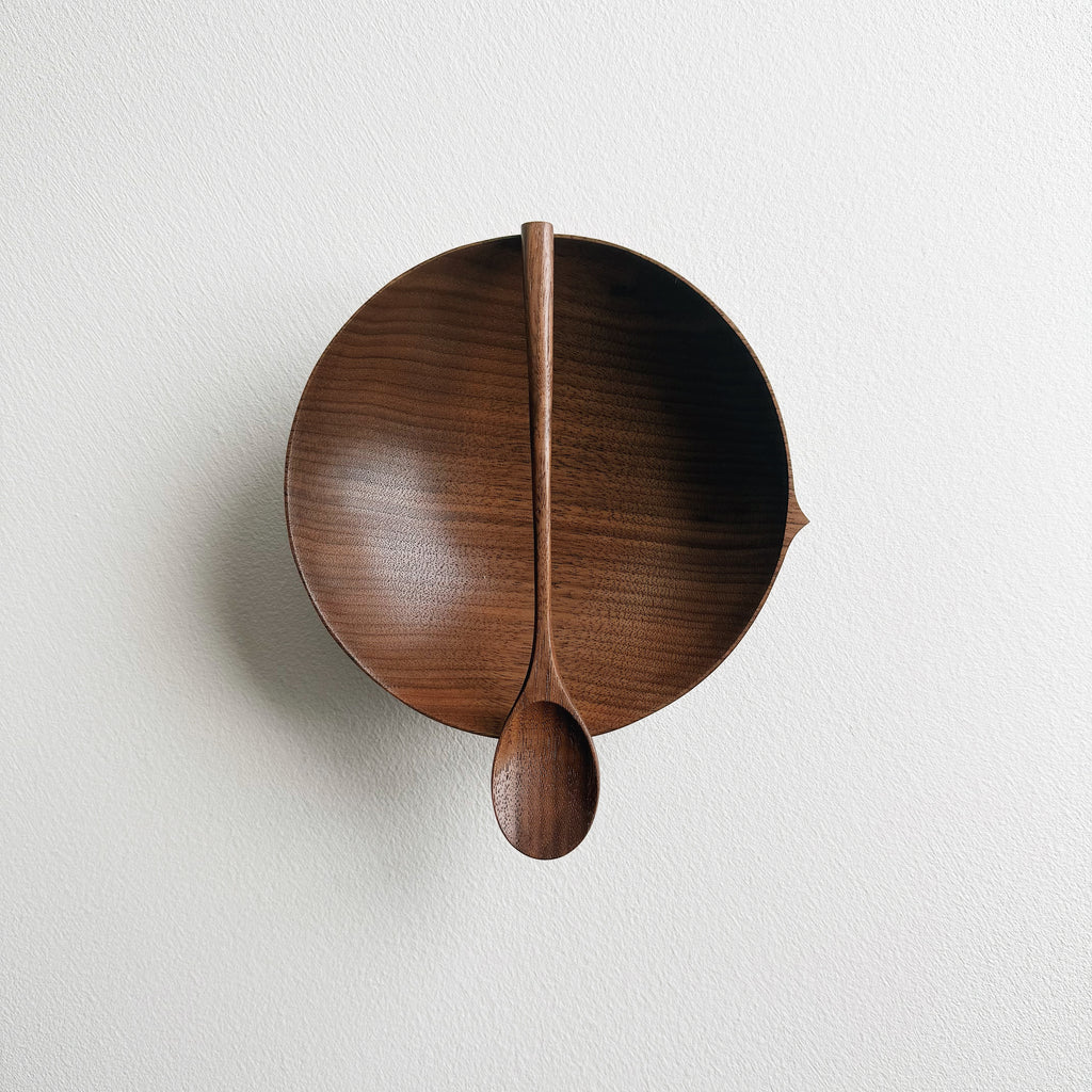 Eating bowl & spoon in tanned walnut