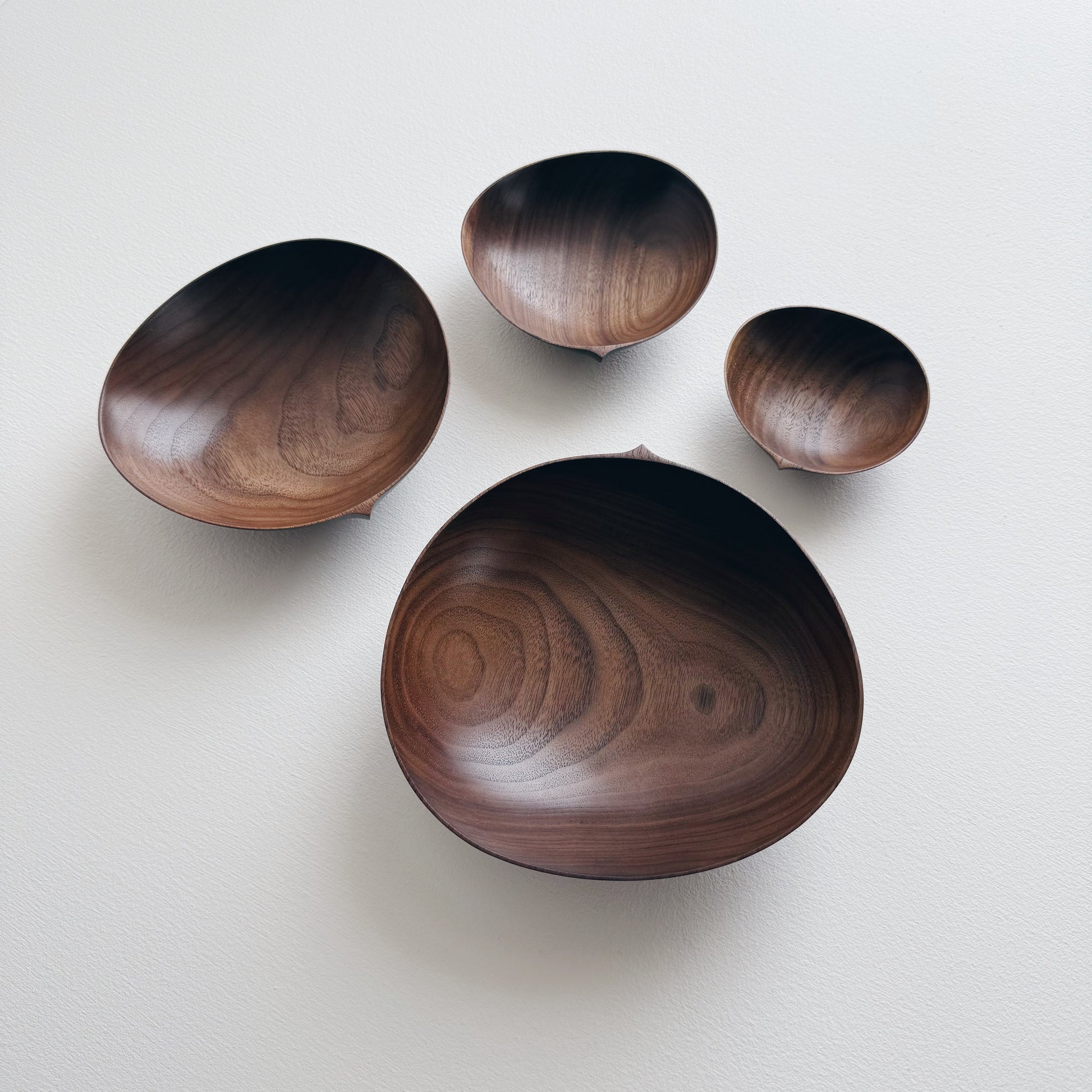 Oval nesting bowls in walnut