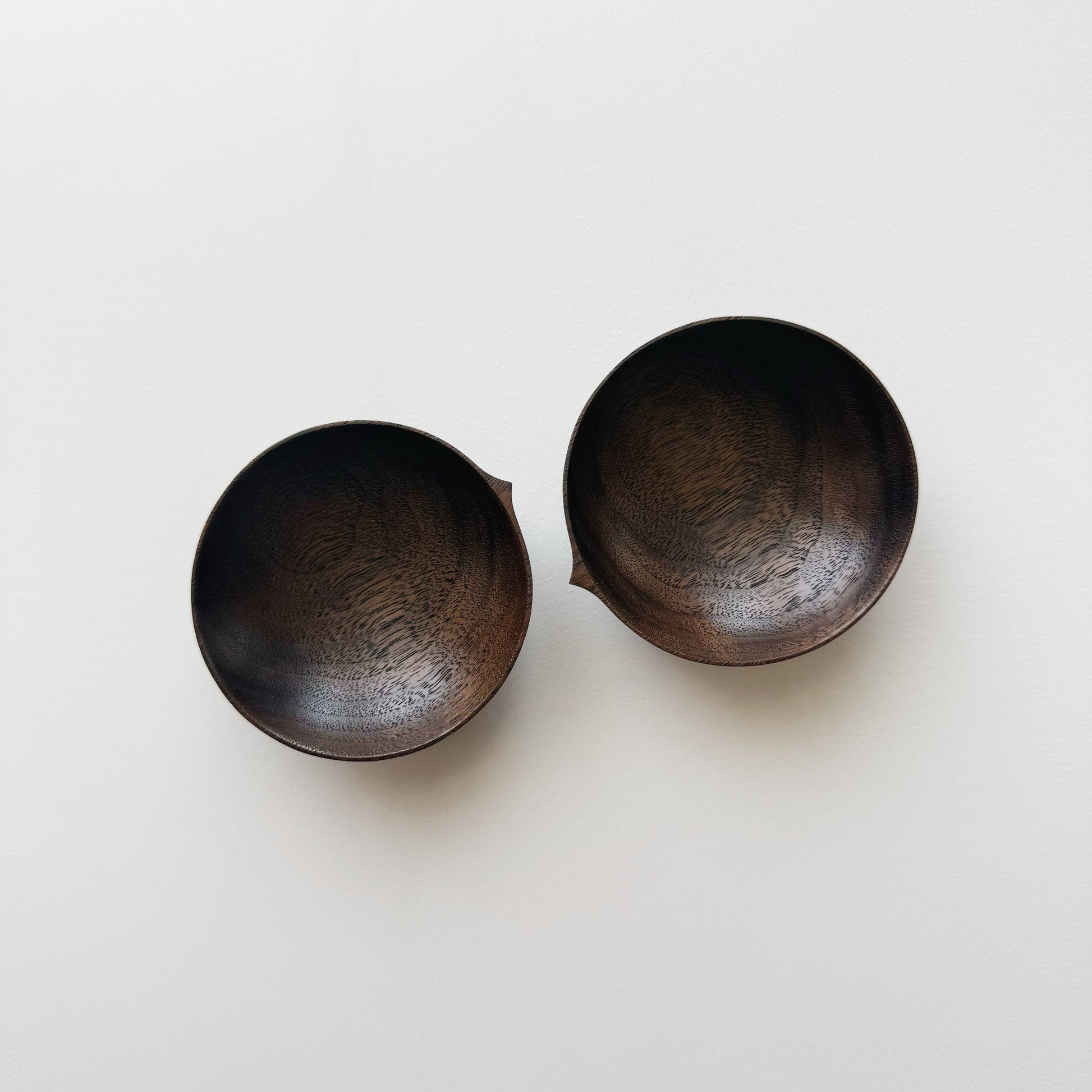 Pair of low pinch & put pots in vintage black walnut