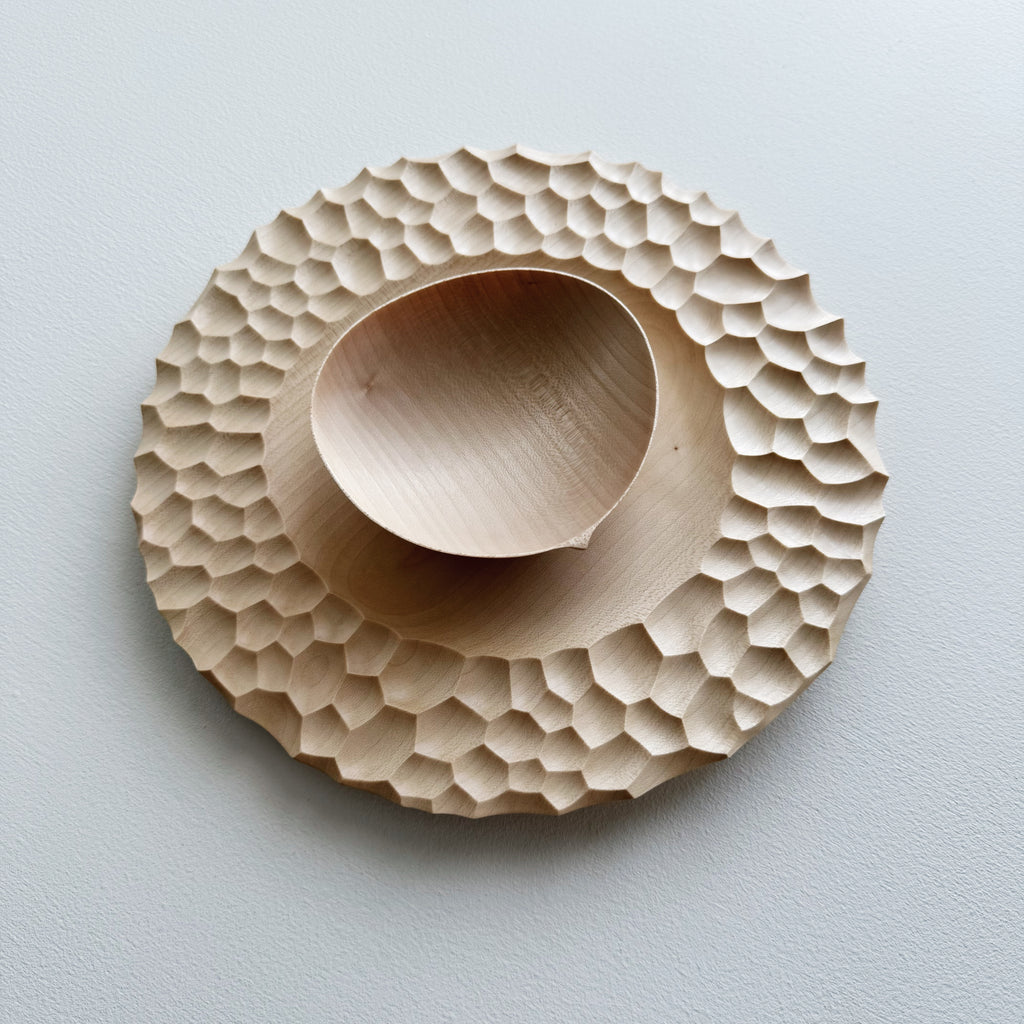 Craters plate & bowl set in sycamore