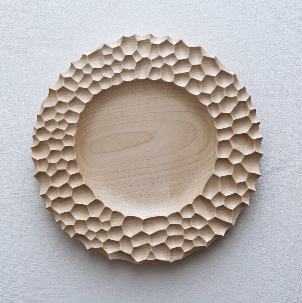 Craters plate in sycamore