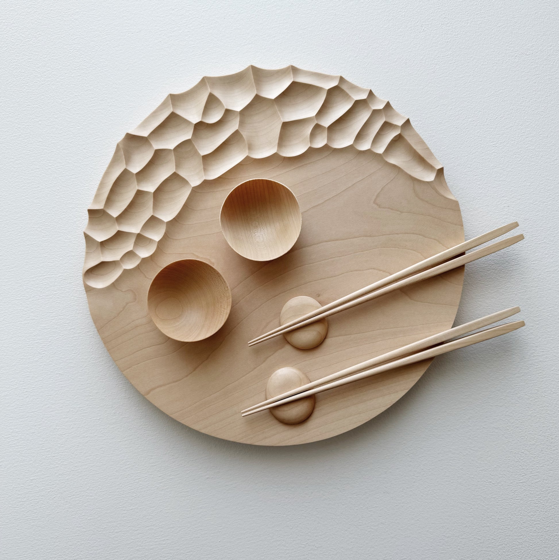 Large coast eating set in sycamore