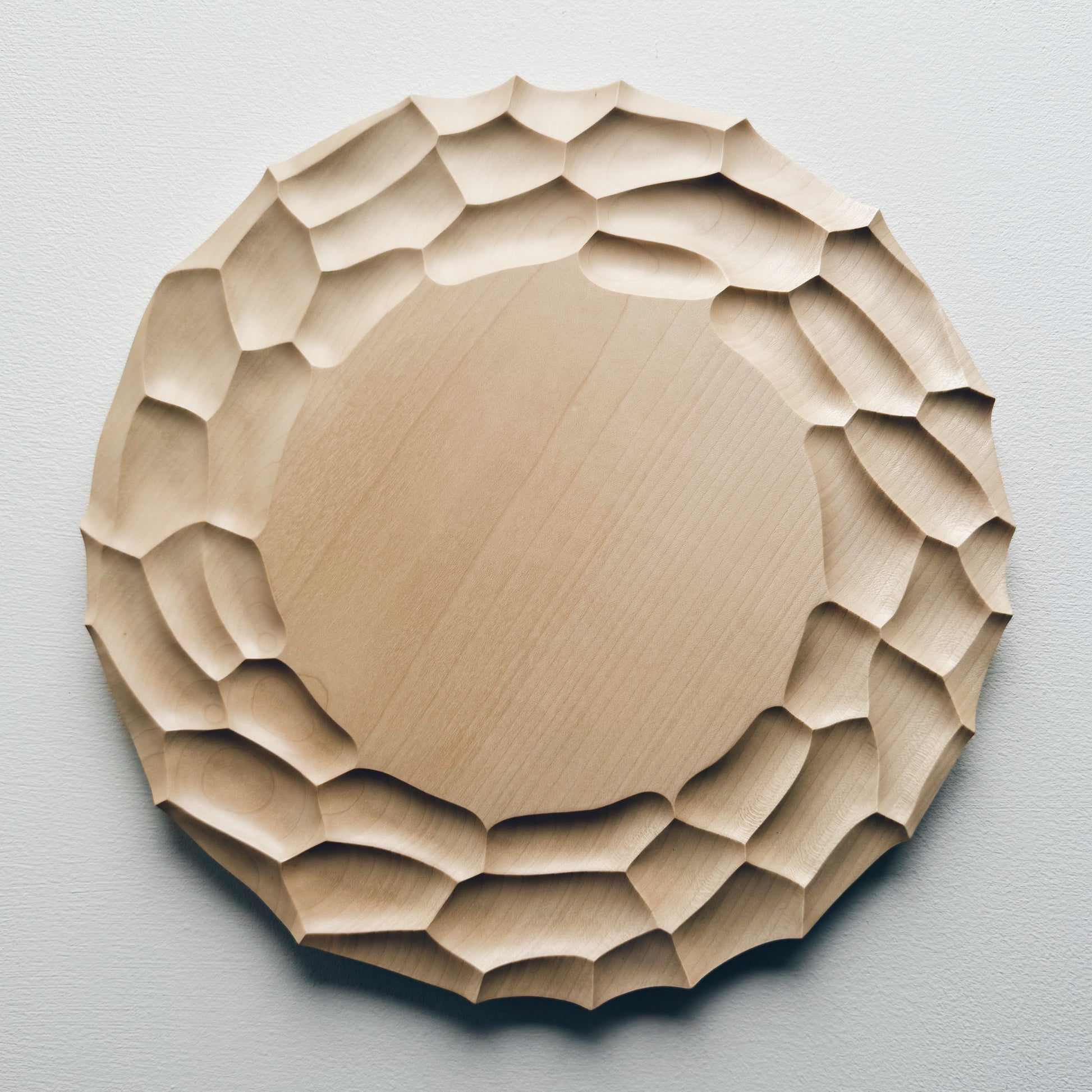 Large dunes presentation board in sycamore