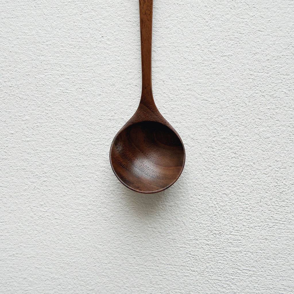 Small angled spoon in walnut