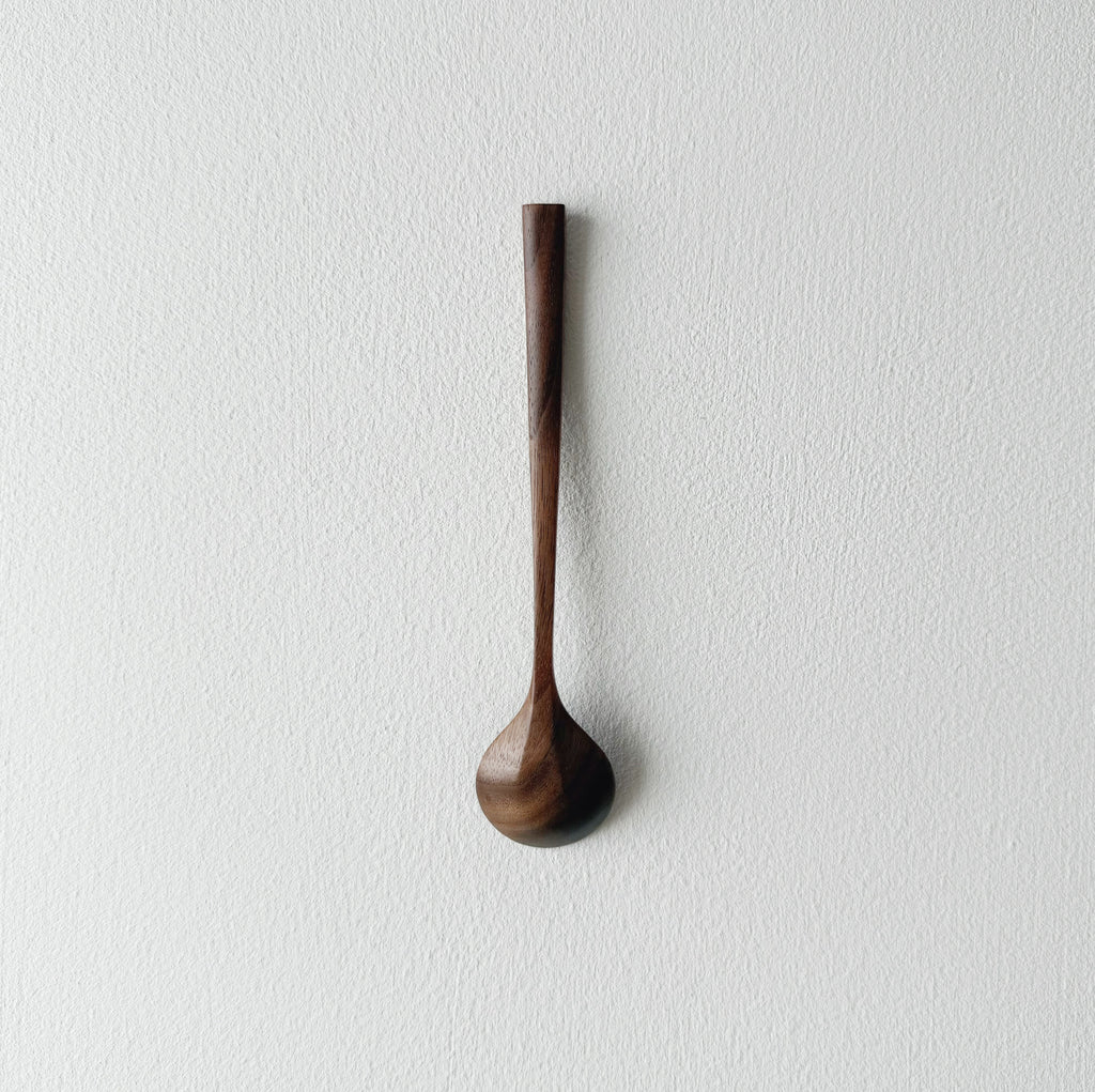 Small angled spoon in walnut