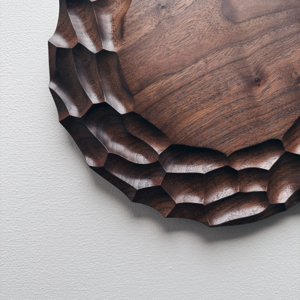 Small dunes board in walnut