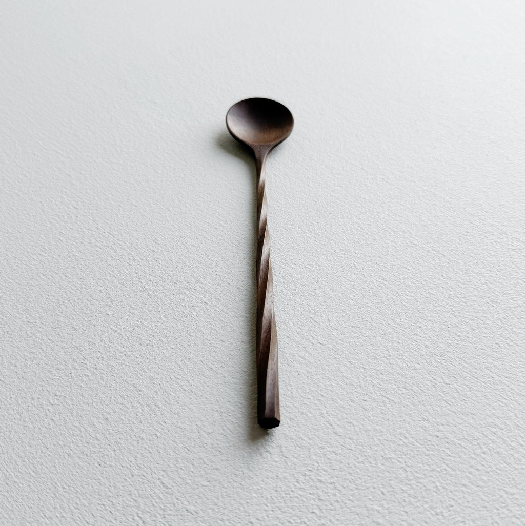 Twisted spoon in walnut