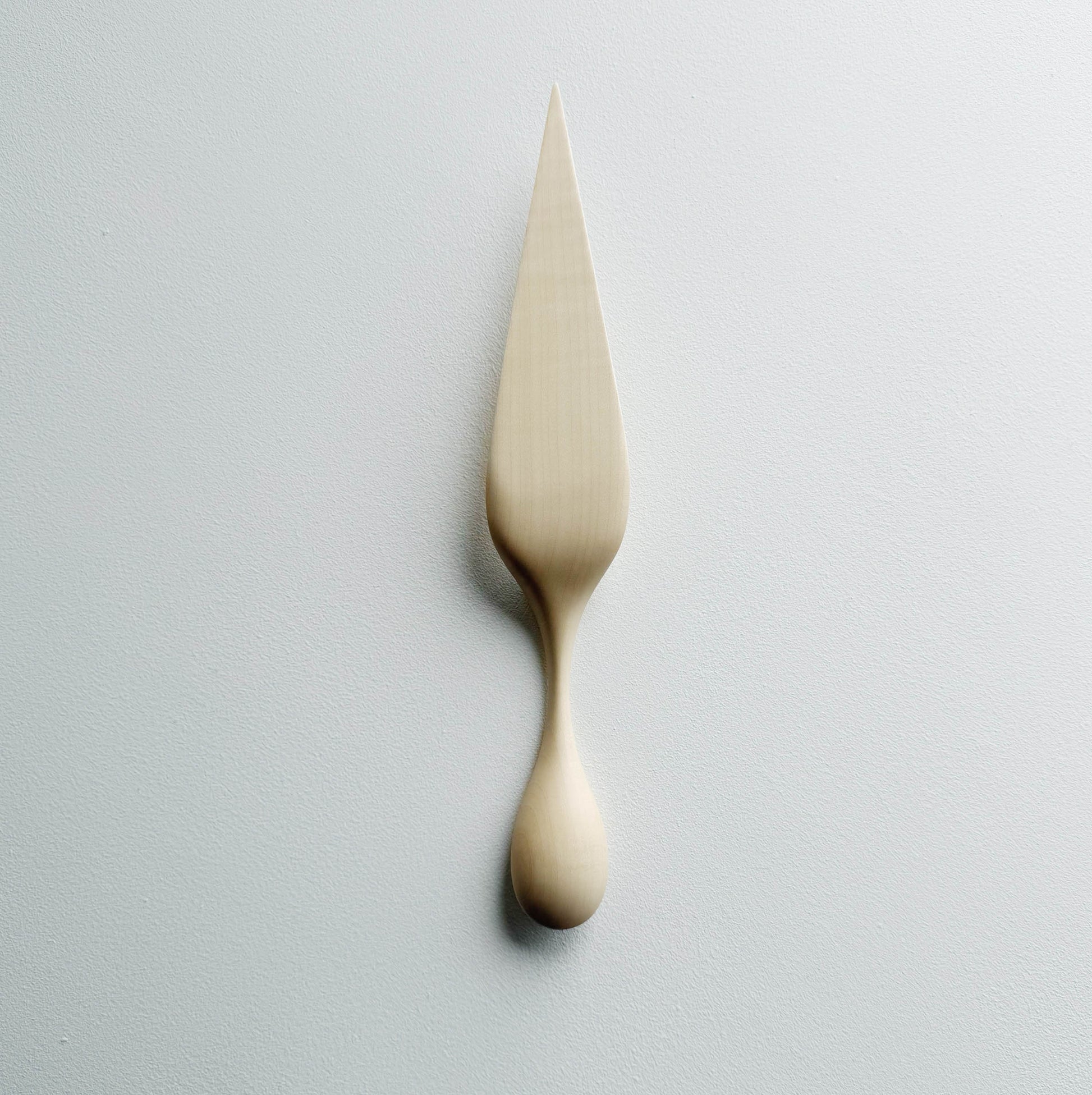 Sycamore cake server on a light background
