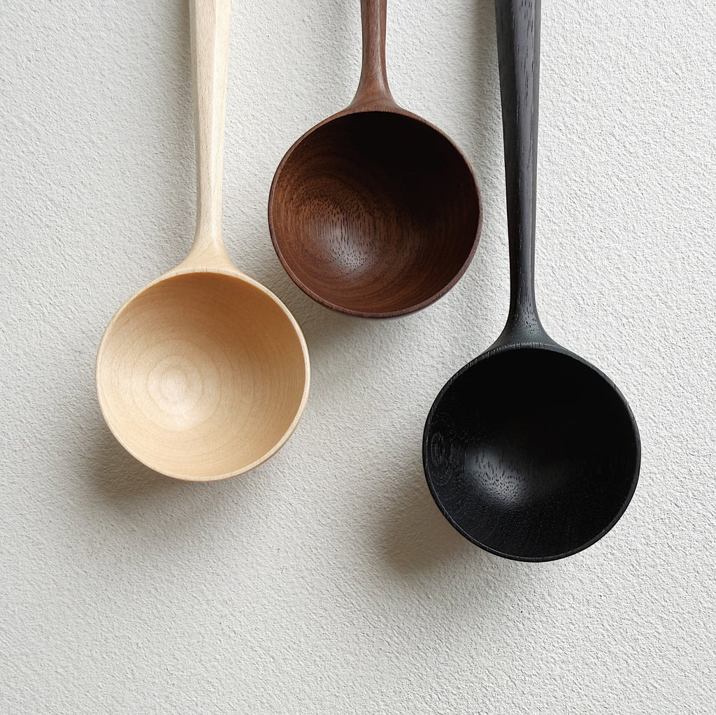 Ball scoop