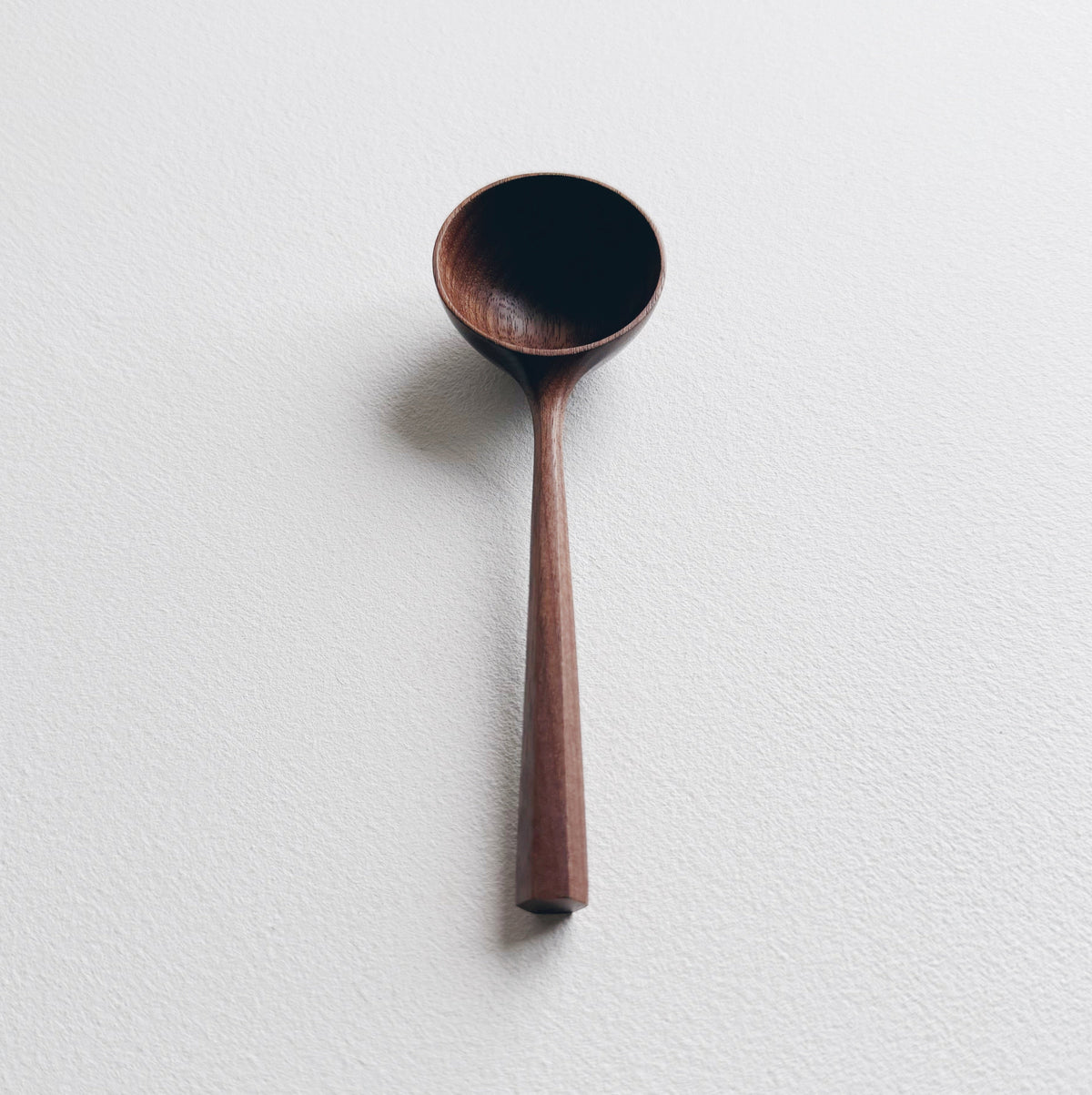 Ball scoop