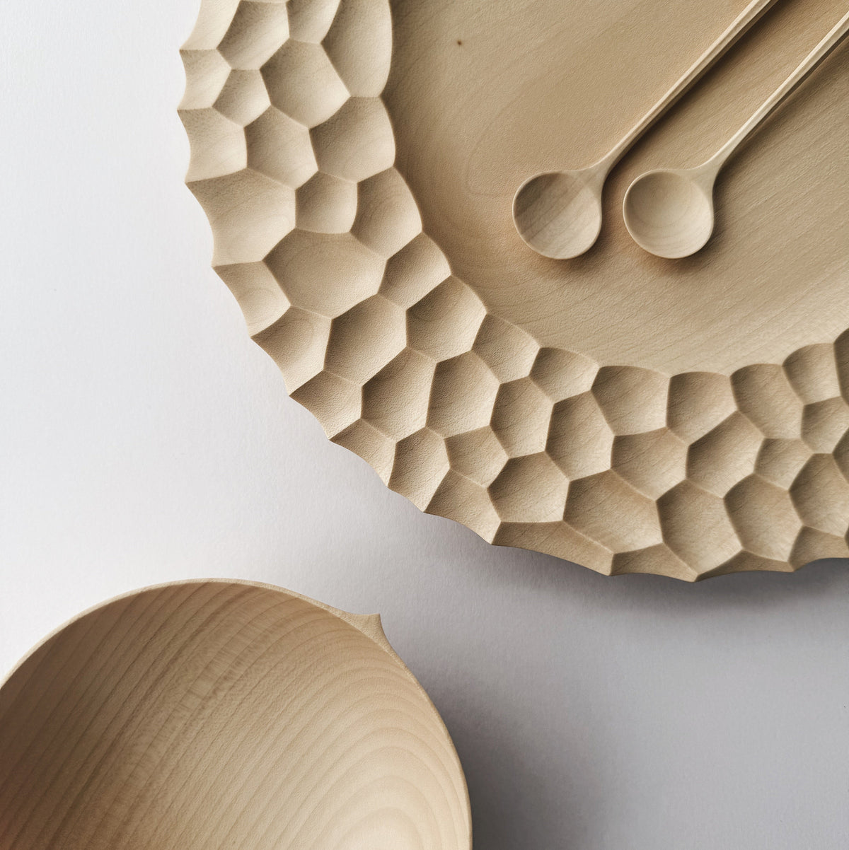 Medium crater plate, bowl & spoons set in sycamore