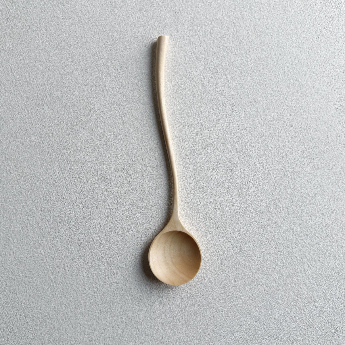 Curvy spoon