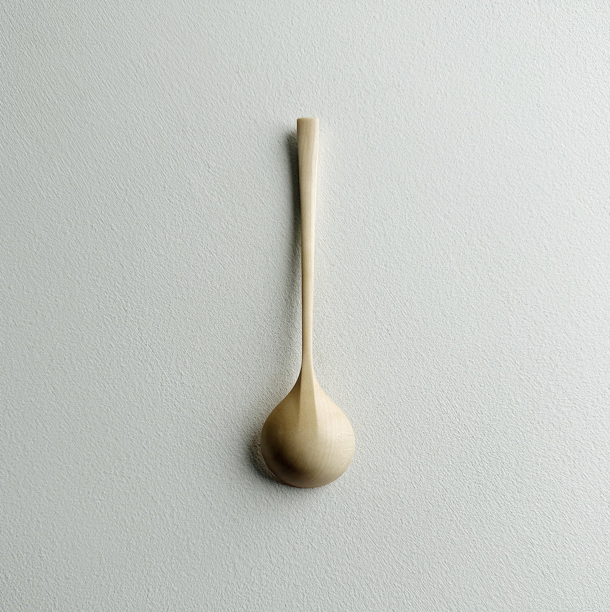 Large angled spoon in sycamore