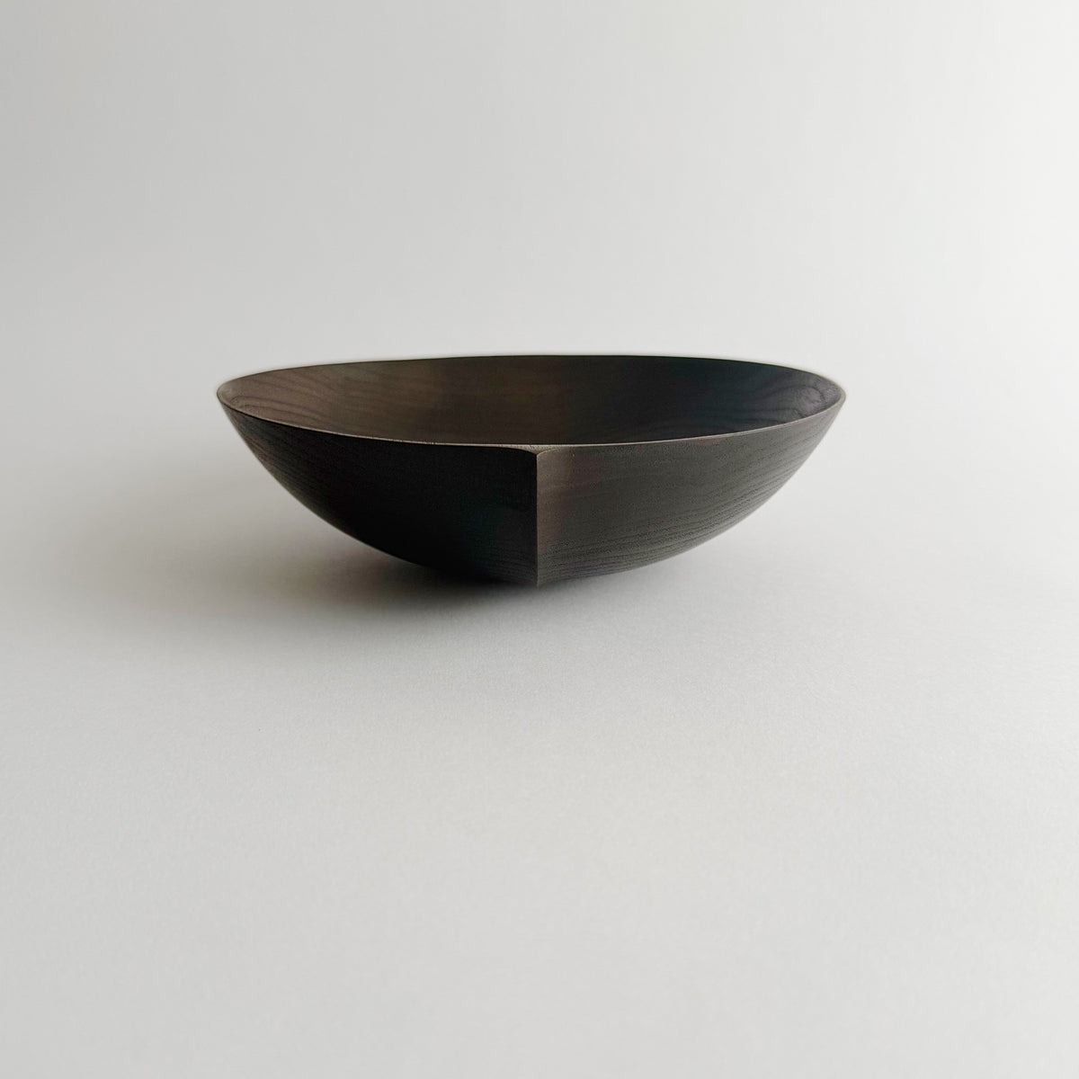 Large oval bowl