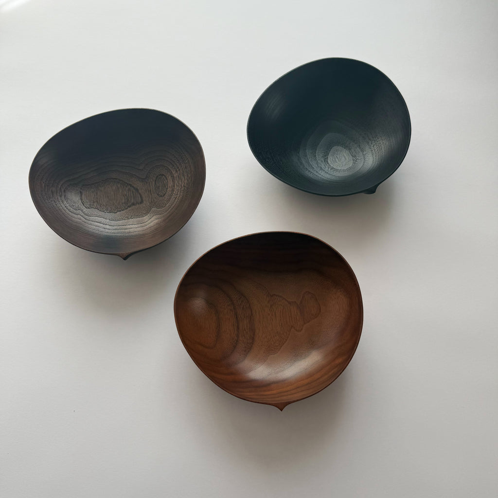 Large oval bowl