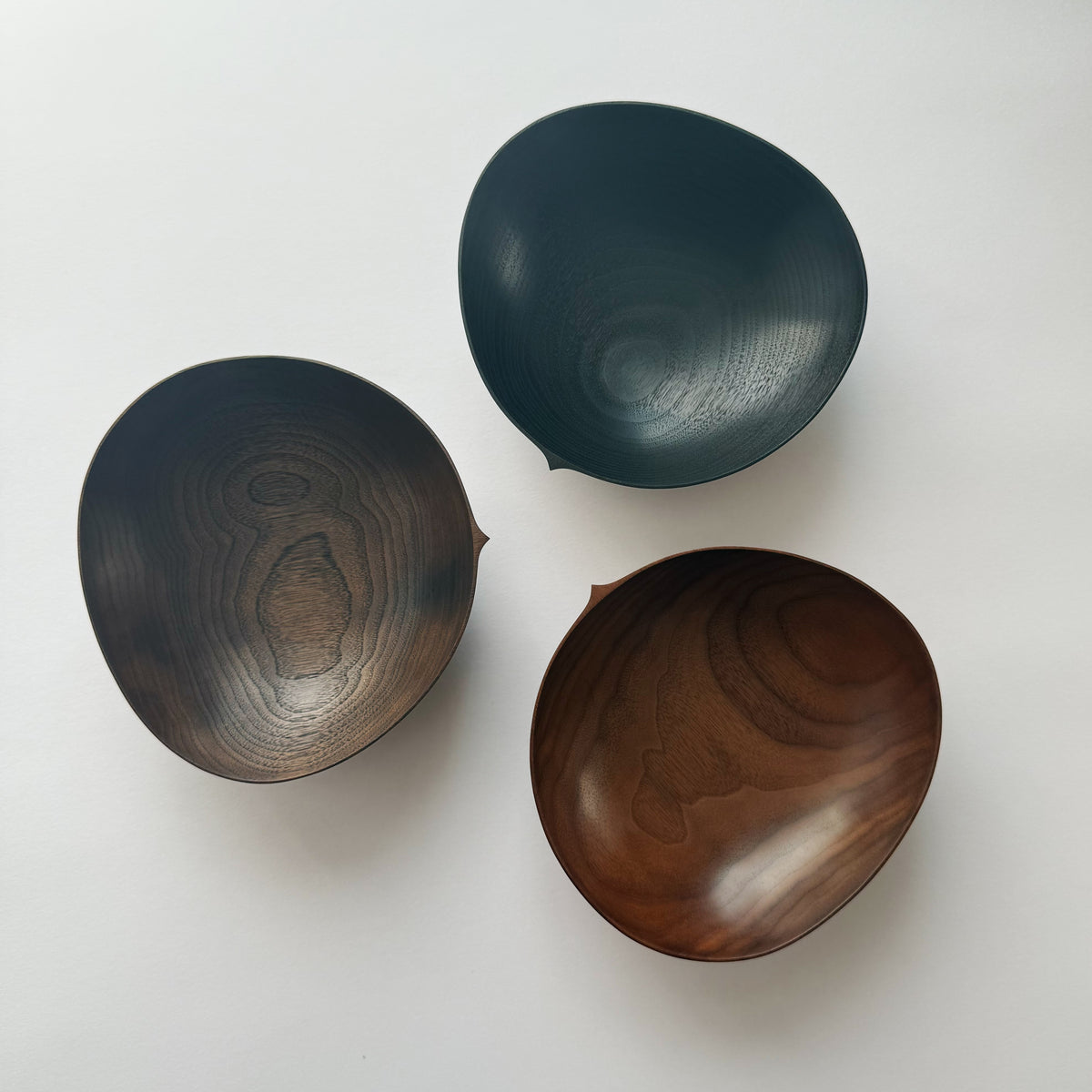 Large oval bowl