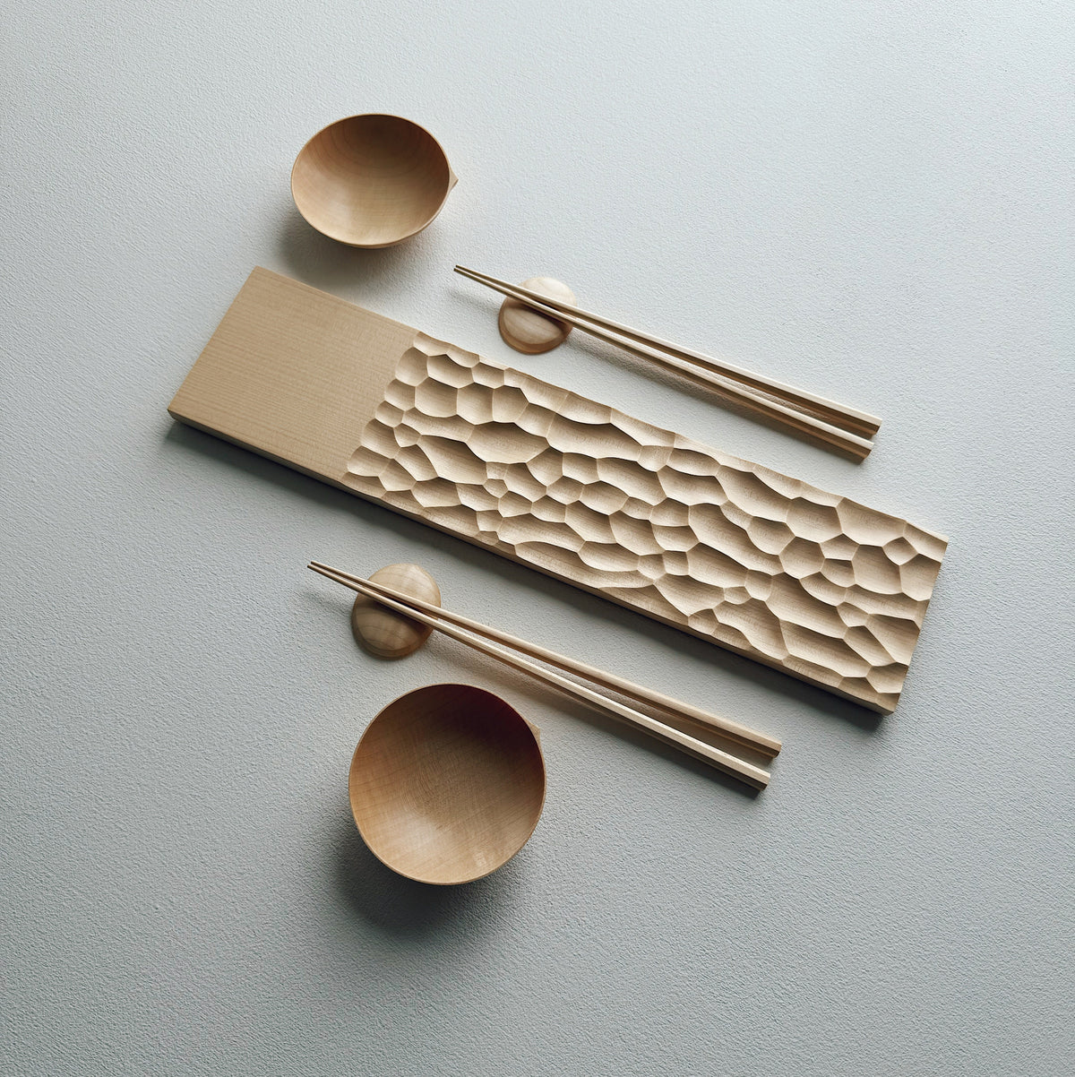 Long board set in sycamore