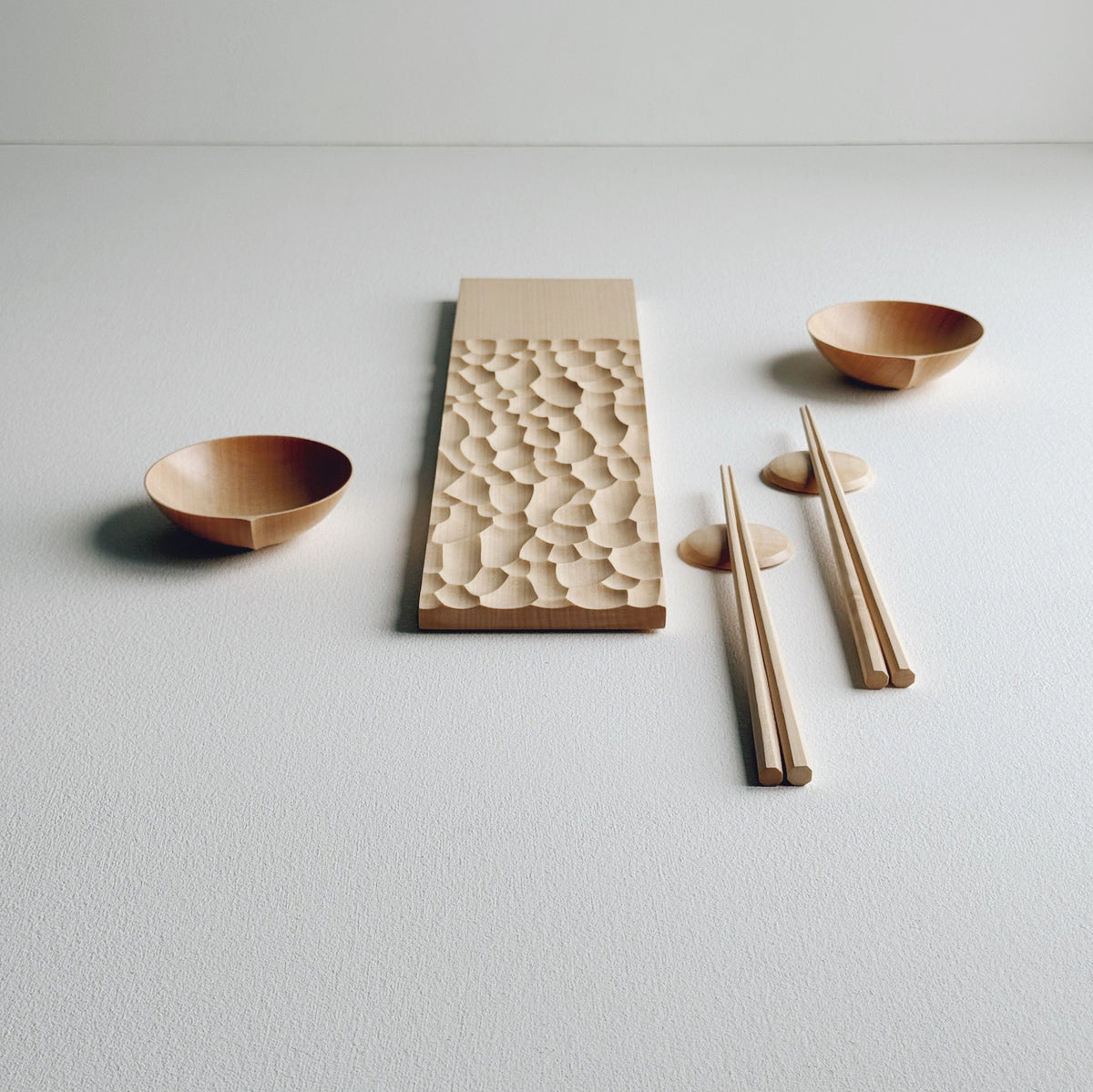 Long board set in sycamore