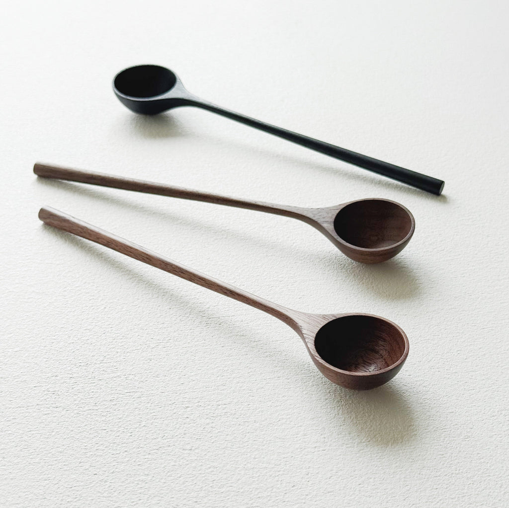 Longstem spoon in a choice of walnut
