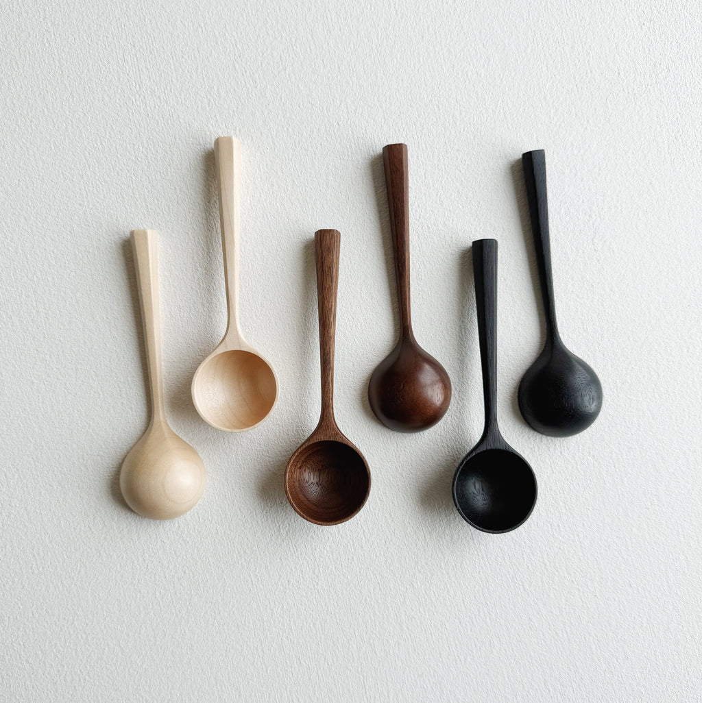 Mini moon scoop