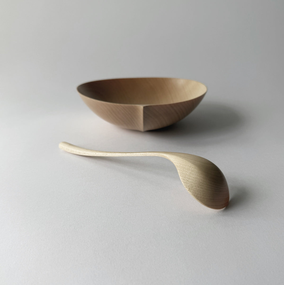 Large oval bowl & spoon set in sycamore