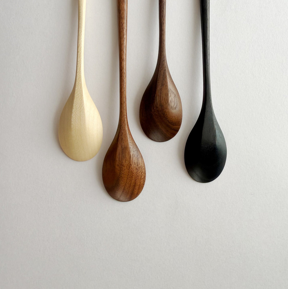 Oval spoon