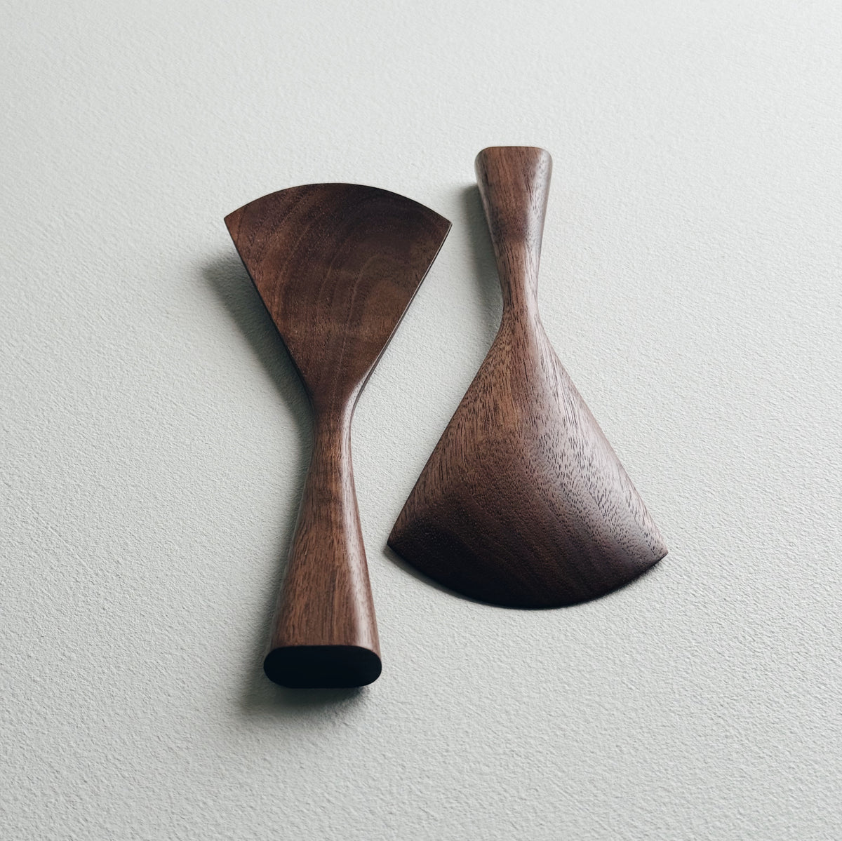 Rice serving paddle