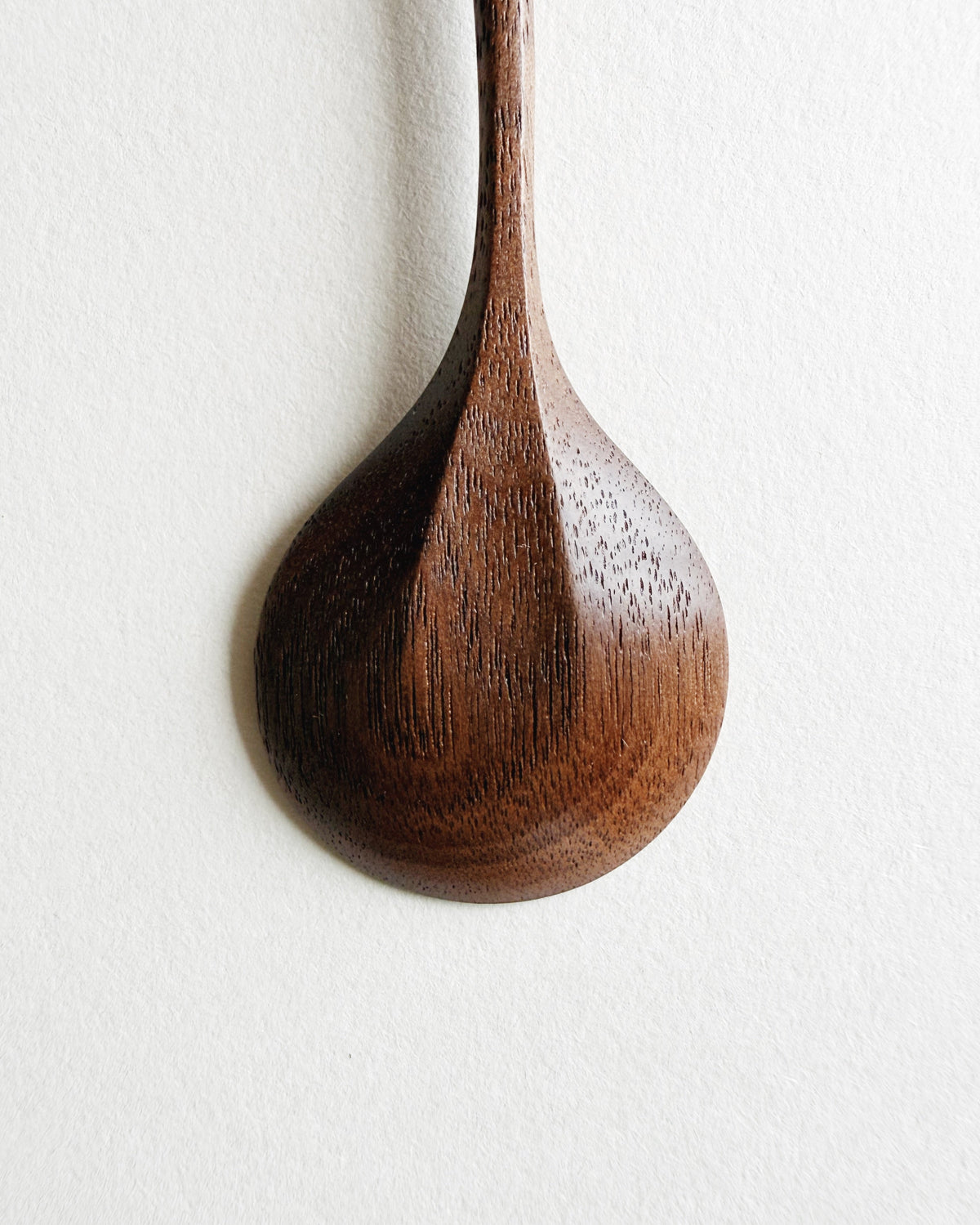 Small curvy spoon