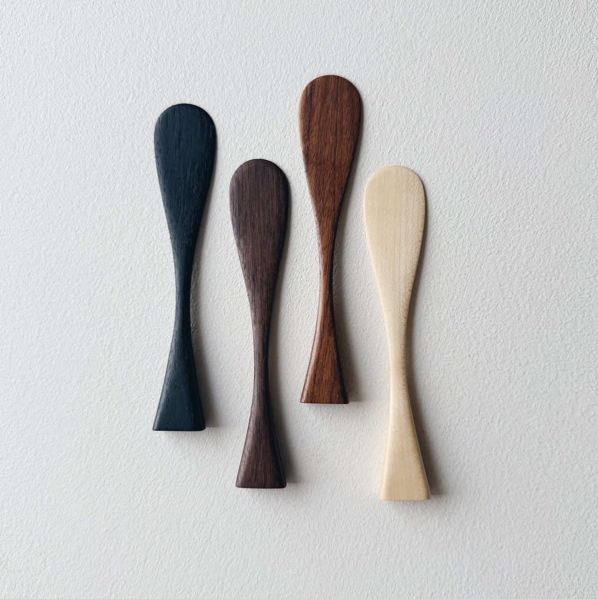 Spreading paddle squared handle