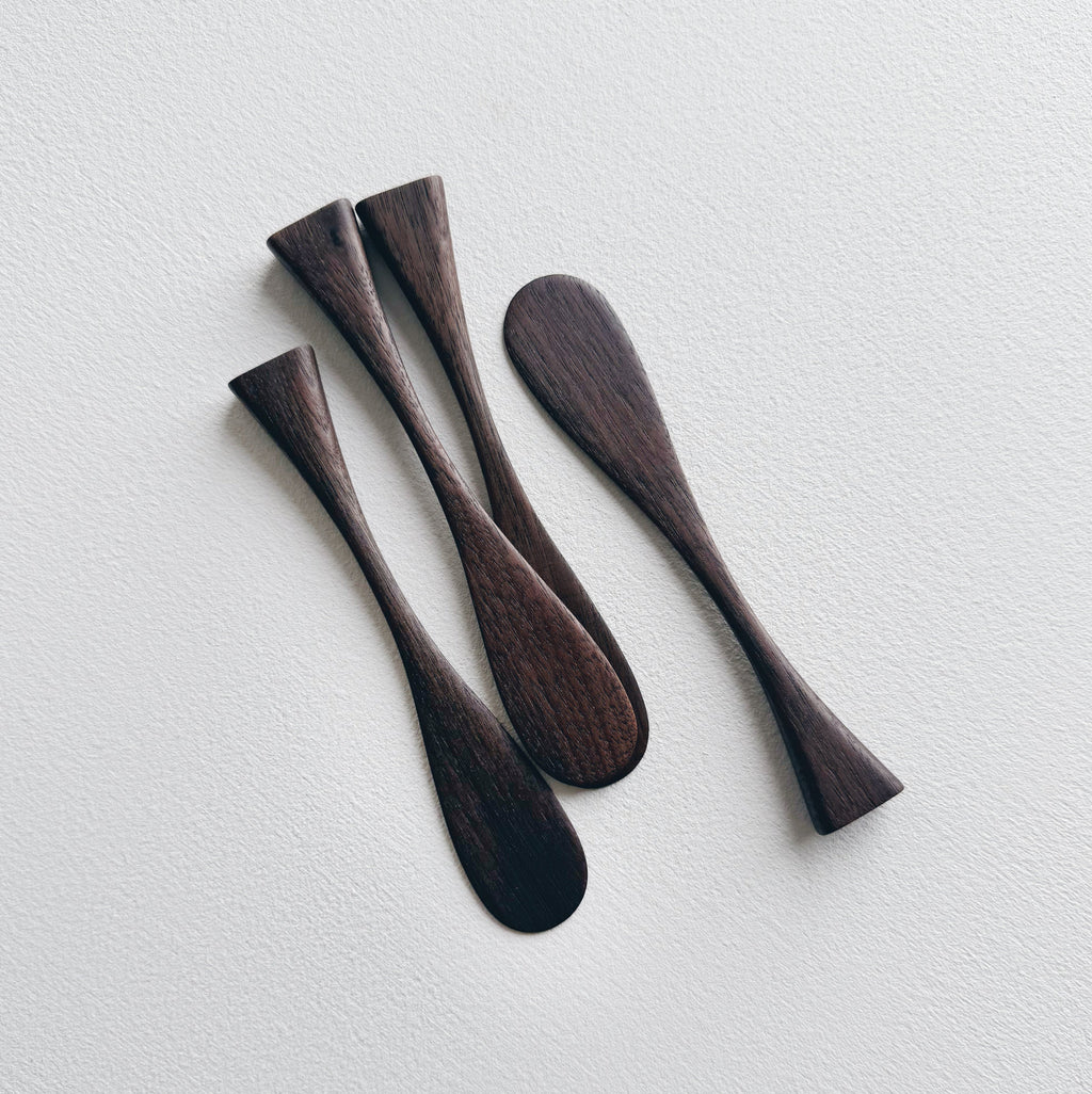 Spreading paddle squared handle