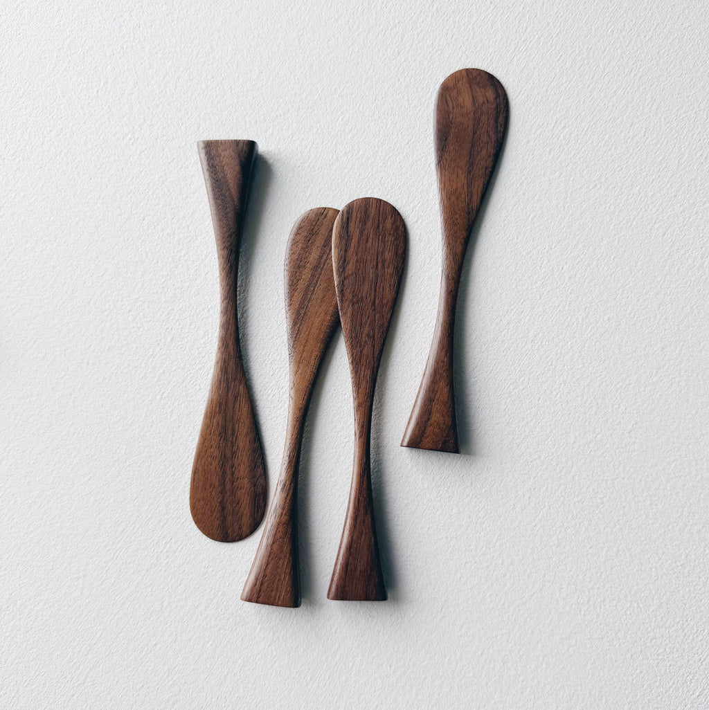 Spreading paddle squared handle