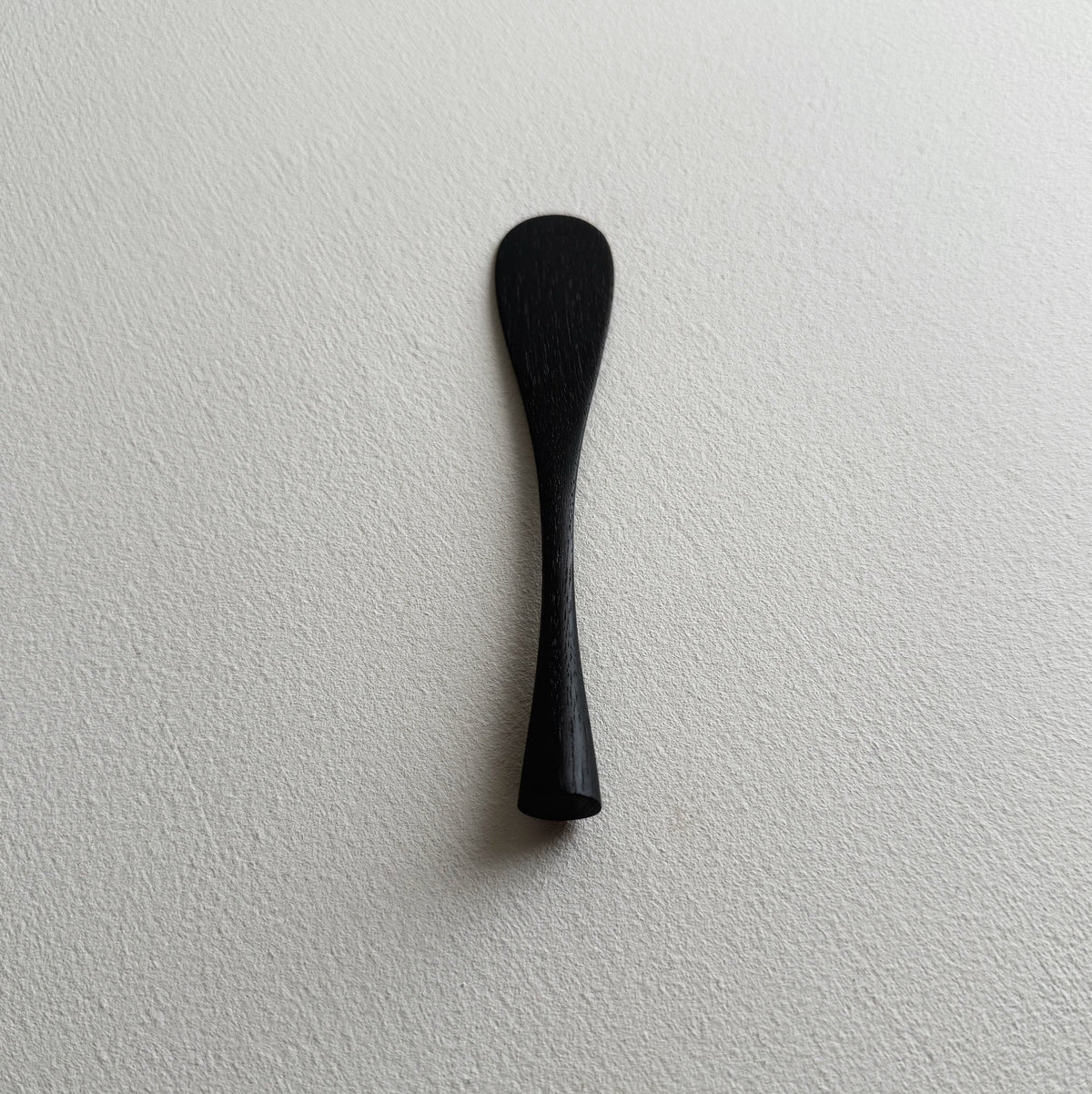 Spreading paddle rounded handle