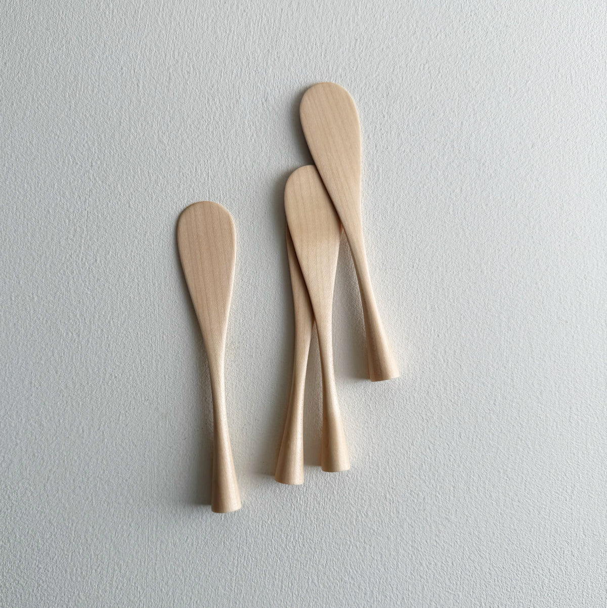 Spreading paddle rounded handle