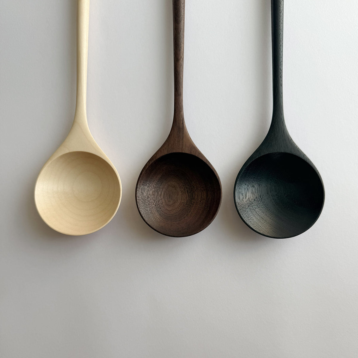 Serving spoon