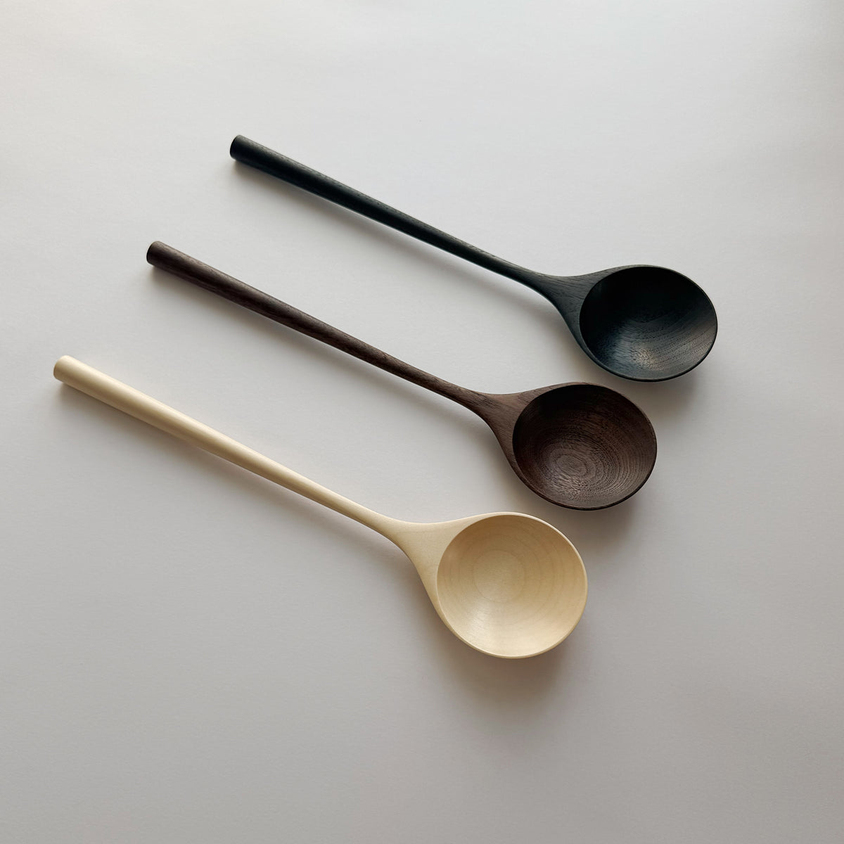 Serving spoon