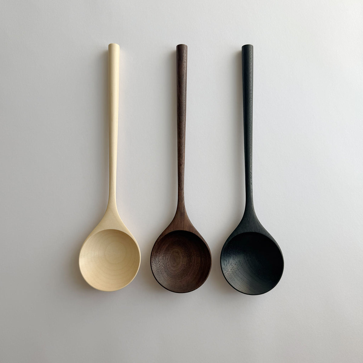 Serving spoon